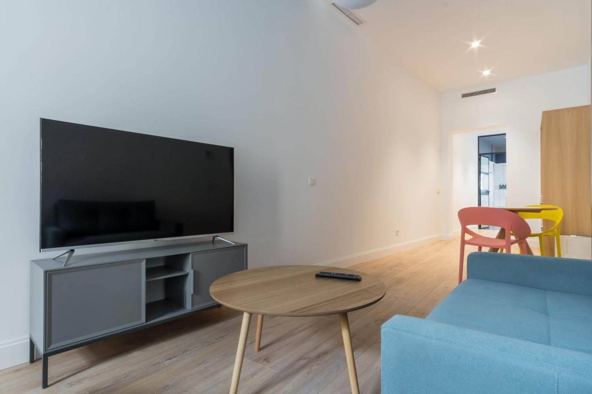 Modern Bright- Studio -Chueca — Photos 3