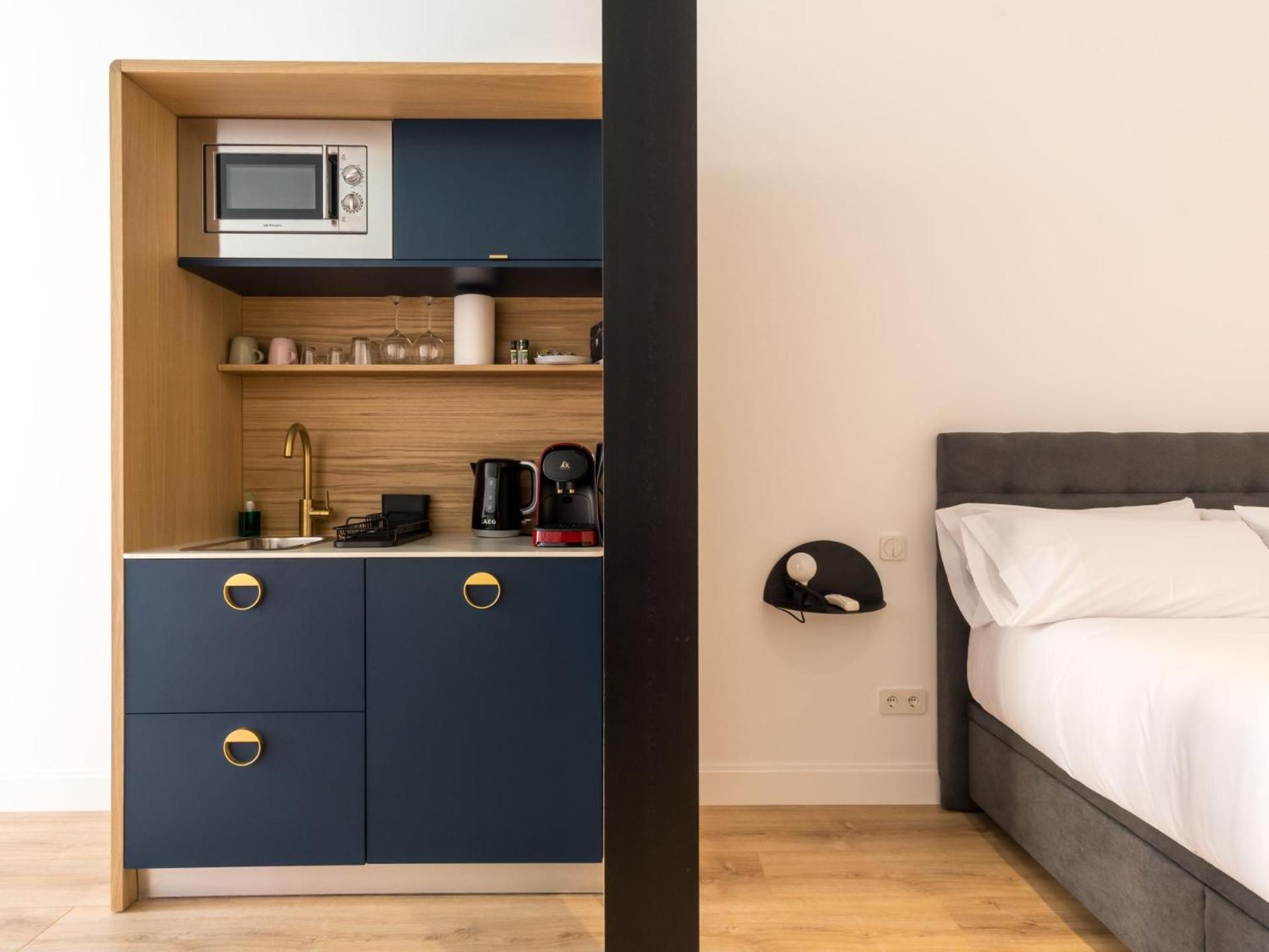 Modern Bright- Studio -Chueca — Photos 1